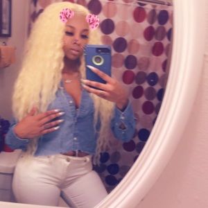 Meet your Posher, Jayda